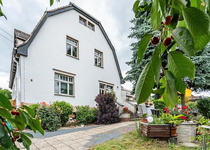 Mit Terrasse מוריצבורג