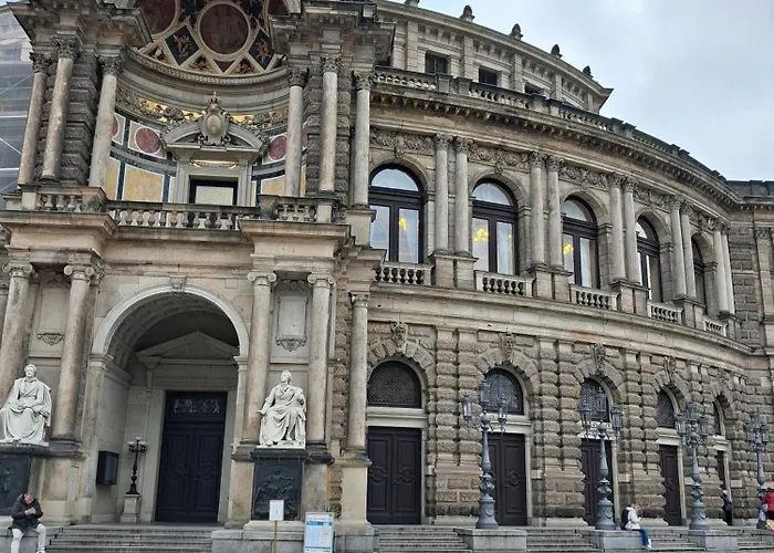 Mit Terrasse מוריצבורג